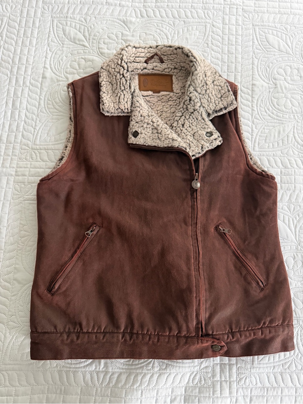 Vintage Brown Sherpa-Lined Zip Front Vest Outback Trading Co. Medium Outdoors
